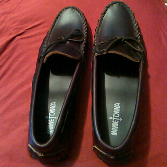 Minnetonka Other - Minnetonka leather loafers